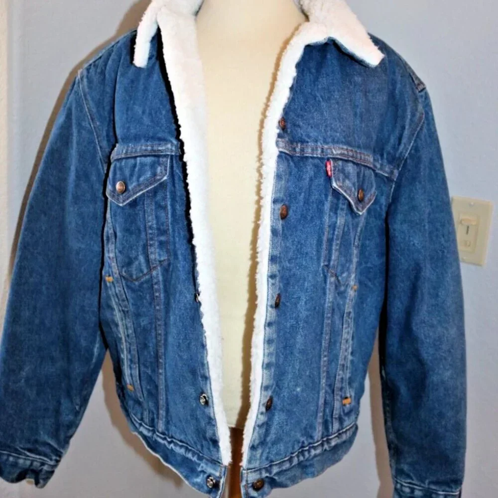 Vintage Levis Sherpa Trucker Jacket Mens Size 46R Denim Jean Made in USA - Picture 2 of 16